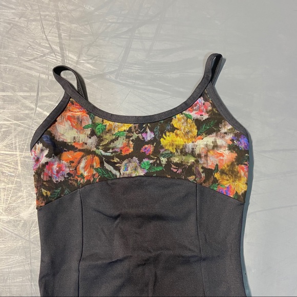 Ainslie Wear • Leotard • Extra Small Adult - Picture 2 of 3